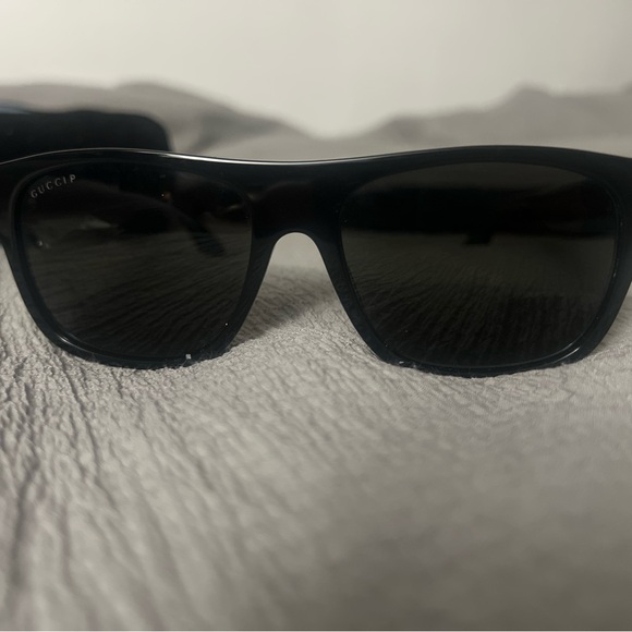 Gucci Other - Gucci sunglasses